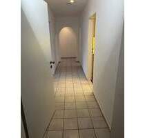 4 Zimmer Wohnung - 975,00&nbsp;EUR Kaltmiete, ca.&nbsp; 92,00&nbsp;m&sup2;&nbsp;Wohnfl&auml;che in Wurmlingen (PLZ: 78573)