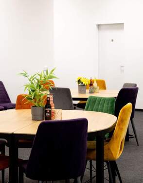 Flur - Rooftop-Place: Exklusive Schreibtischplätze mit Dachterrasse in Saarbrücken