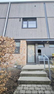 Bild 1 - Familienidylle Reihenmittelhaus in Hamburg-Sülldorf