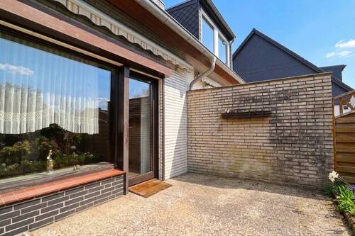 Terrasse - Reihenmittelhaus mit 109,00 m&sup2; in Henstedt-Ulzburg zum Kaufen