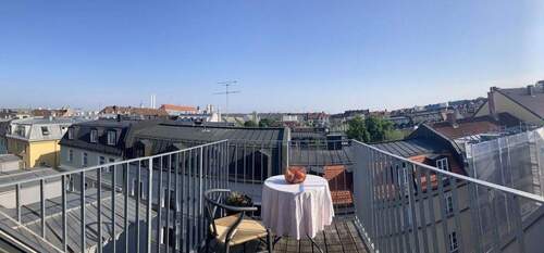 Balkon - -Rarität- Lichtdurchflutet Maisonette Dachgeschosswohnung mit Terrasse und Balkon