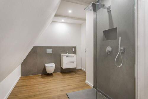 Bild 3 - 1 Zimmer Etagenwohnung in Hollern-Twielenfleth