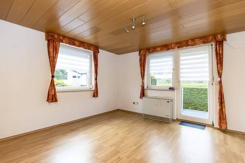 Detailbild - 6 Zimmer Doppelhaushälfte zum Kaufen in Langenenslingen