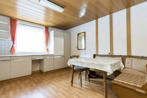 Detailbild - 6 Zimmer Doppelhaushälfte in Langenenslingen