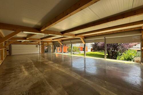 Autohalle III - 
