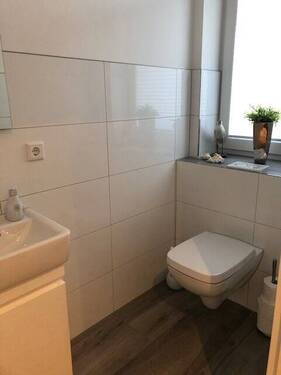 Gäste WC Beispiel Nachbarhaus - Doppelhaushälfte mit 141,80 m² in Nordwalde zur Miete