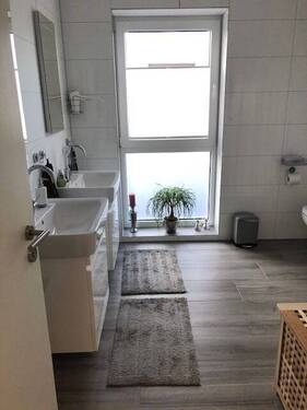 Bad Beispiel Nachbarhaus - 