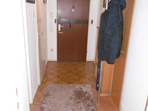 Flur - 1 Zimmer Etagenwohnung zur Miete in Hamburg