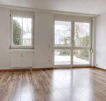 Sonnige 2-Zimmerwohnung in Superlage mit Terrasse , Garten und Tiefgarage - München-Untermenzing Allach-Untermenzing