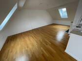 Lichtdurchflutete Dachgalerie - 