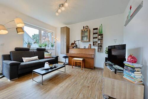 Wohnbereich - Etagenwohnung mit 88,00 m&sup2; in Pfaffenhofen an der Roth zum Kaufen