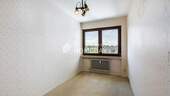 Büro 1 - 