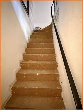 Treppe ins UG - 
