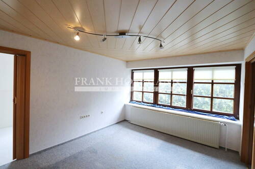 V10582 OG - Wohnzimmer - 