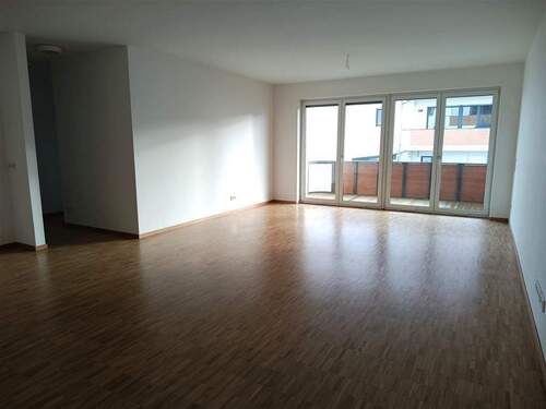 Wohnen - Etagenwohnung mit 108,00 m&sup2; in Zwenkau zur Miete