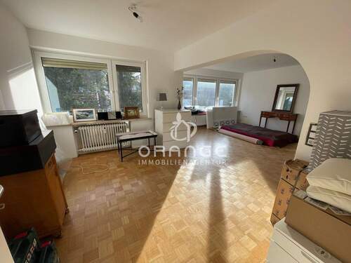 Wohnzimmer OG - 8 Zimmer Einfamilienhaus in Geretsried / Gartenberg