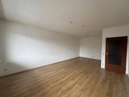 Bild 2 - 1 Zimmer Etagenwohnung zur Miete in Duisburg