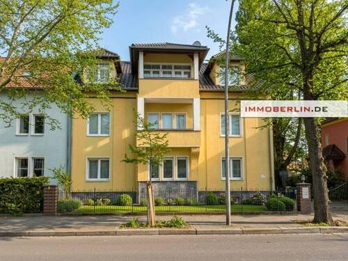 1 - 1 Zimmer Mehrfamilienhaus, Wohnhaus zum Kaufen in Berlin