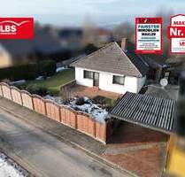 Charmanter Bungalow mit großem Grundstück, Garage, Carport sowie viel Entwicklungspotenzial... - Auetal Hattendorf