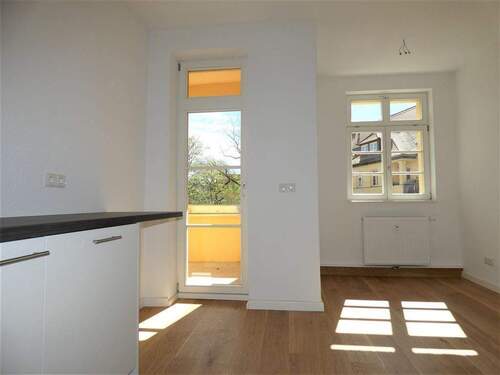 Referenzbild Küche - Tolle 3-Raum Whg. mit Balkon, Loggia, Parkett, EBK