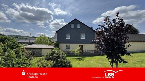 Titel - Altbaucharme trifft Gartenparadies