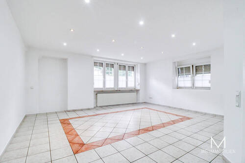 Wohn- Esszimmer Wohnung EG - 