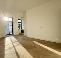 3 Zimmer | 2 Balkone | Weitblick | lichtdurchflutet | Aufzug | kernsanierter Altbau - Berlin Steglitz