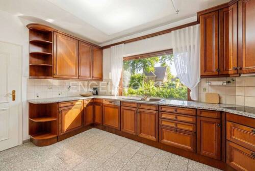 Küche 2(KI generiert Sommer) - 