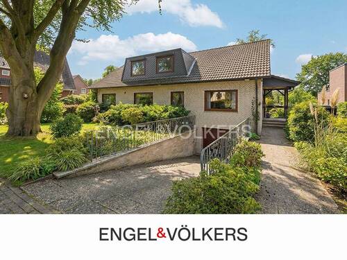 Barkholt17 - In einer der besten Lagen in Großhansdorf: Großes Einfamilienhaus trifft auf Parkidylle