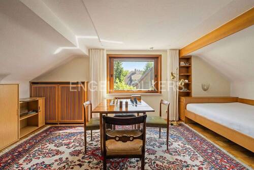 Schlafzimmer im OG(KI generiert Sommer) - 