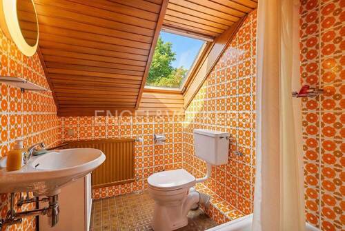 WC(KI generiert Sommer) - 