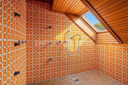 Dusche(KI generiert Sommer) - 