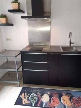 EBK (Ablöse) - Singlewohnung mit großer Terrasse