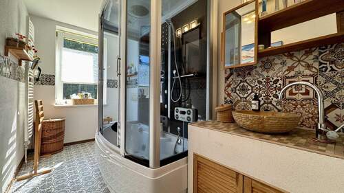 Badezimmer Erdgeschoss - 