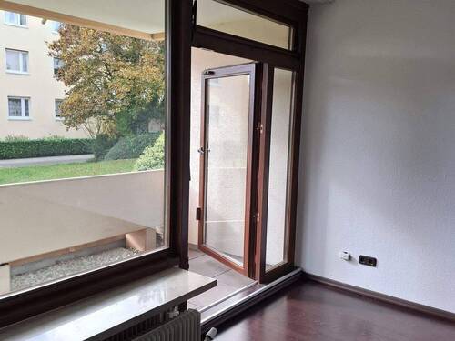 WZ mit Balkon - 3 Zimmer Etagenwohnung in Nürnberg