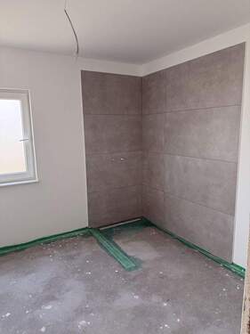 Bad mit ebenerdiger Dusche - 