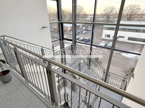 M2504-2.OG Treppenhaus - 