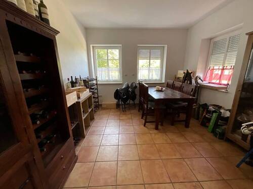 Vorderhaus -. EG - Arbeitszimmer - 