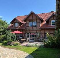 Zwei Einfamilienhäuser und Platz für die Pferde - Edemissen Voigtholz-Ahlemissen