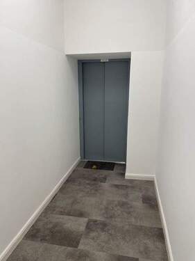 Aufzug Hausflur - 