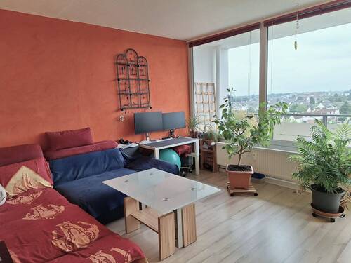 Wohnzimmer - 4 Zimmer Etagenwohnung zum Kaufen in Sankt Augustin