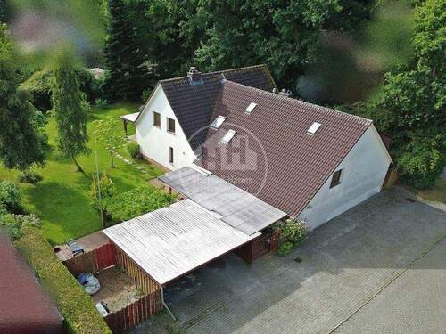 Titelbild - Einfamilienhaus mit Einliegerwohnung in zentraler Lage