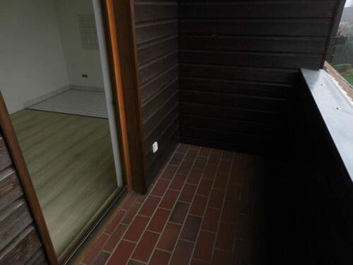 DSCI3078 - Kopie - Etagenwohnung in Neumark zur Miete