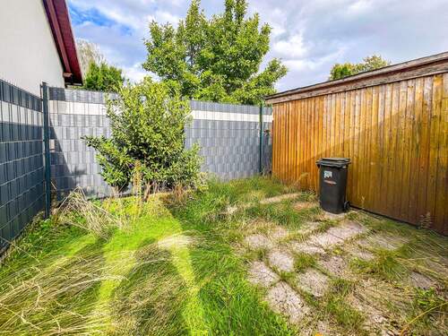 kleiner Garten - 2 Zimmer Etagenwohnung zum Kaufen in Löbnitz