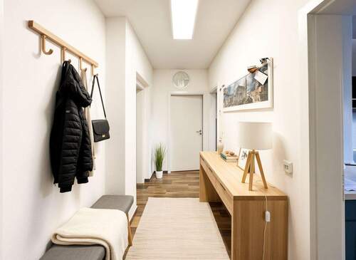 Flur - 2 Zimmer Etagenwohnung in Löbnitz