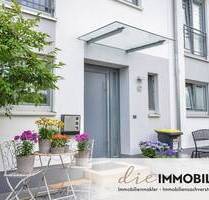 Bezugsfrei, hochwertig & modern: Familienfreundliches Reihenmittelhaus in Köln-Merheim!