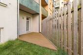 Terrasse - TERRASSENGLÜCK IM DENKMAL 2-Raum-Wohnung mit Garten, Einbauküche & Echtholzparkett