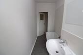 Bad mit Wanne - 3 Zimmer Etagenwohnung zur Miete in Freiberg