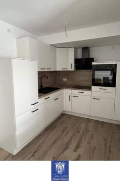 EBK - 2 Zimmer Etagenwohnung in Arnsdorf