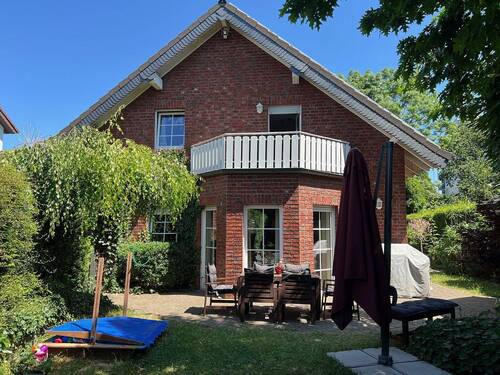 Gartenansicht_Terrasse - Moderne Wohnqualität trifft Vielfalt - ein Haus, das sich Ihren Lebensphasen anpasst!